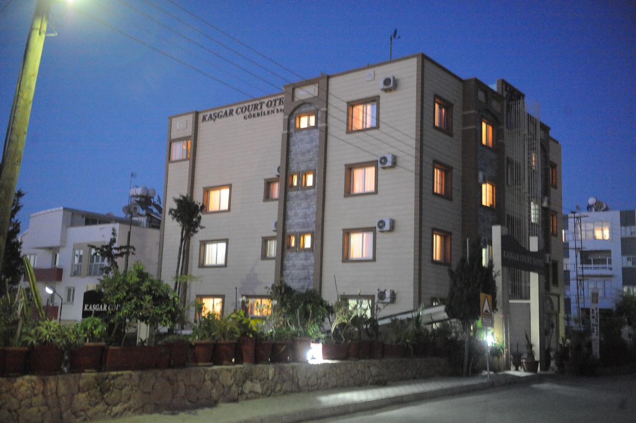 Kasgar Court Hotel Ayvaryara Buitenkant foto
